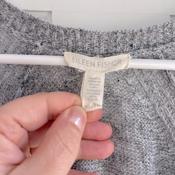 Eileen Fisher 100% Linen Gray V-Neck Rustic Linen Speckle Pullover Sweater - Picture 3 of 5